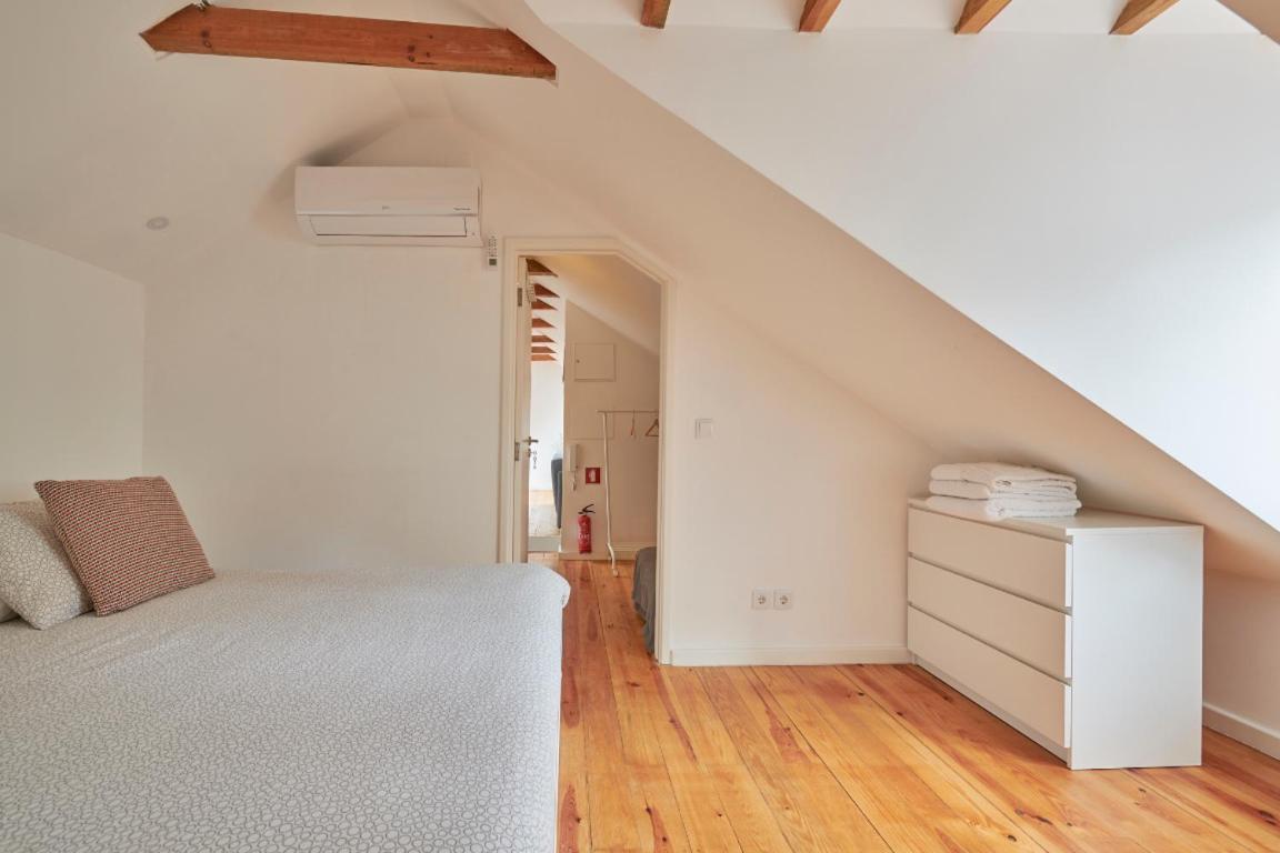 Castleviewattic Apartment Lisbon Luaran gambar