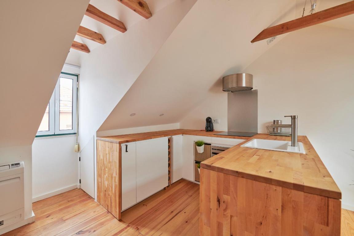 Castleviewattic Apartment Lisbon Luaran gambar