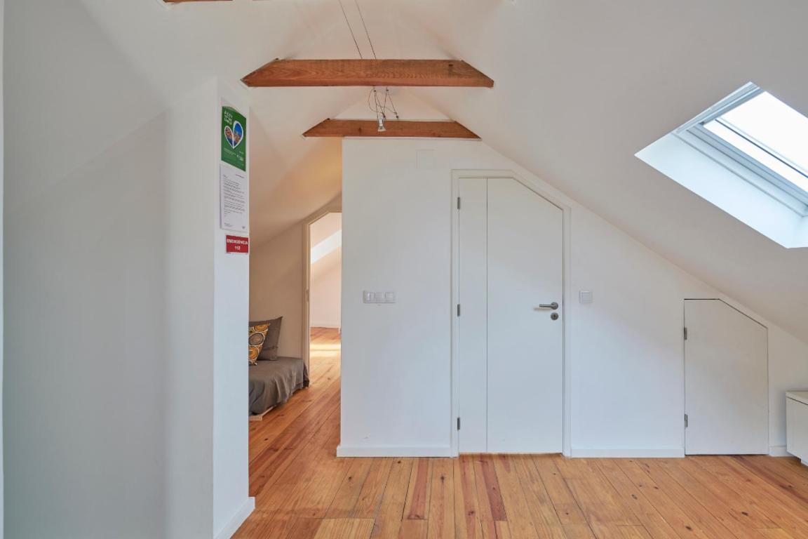 Castleviewattic Apartment Lisbon Luaran gambar