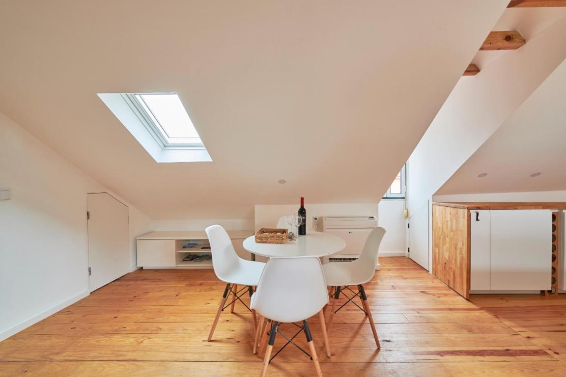 Castleviewattic Apartment Lisbon Luaran gambar